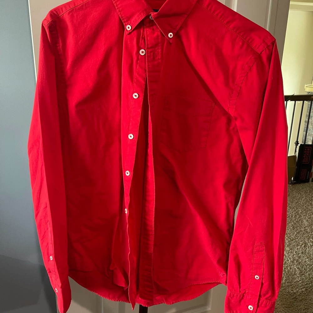 American eagle button up